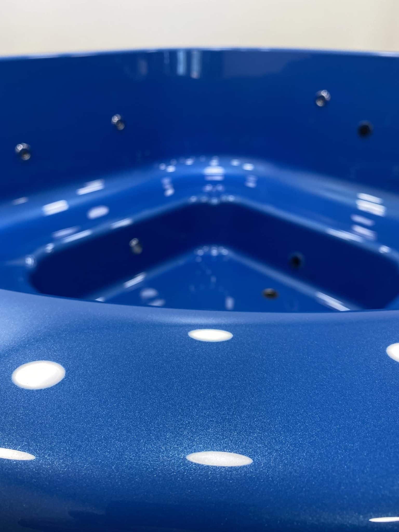 DeLuxe kvadratni vanjski hot-tub s umetkom od akrila i vanjskim grijačem - Slika 6