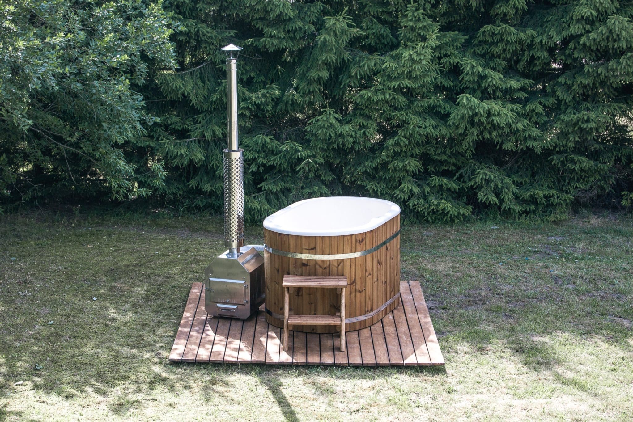 Ovalna vanjska hot-tub kupka s umetkom od stakloplastike i vanjskim grijačem