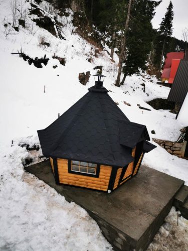 KUBIQ roštilj kućica