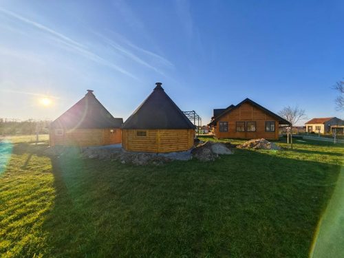 KUBIQ roštilj kućica