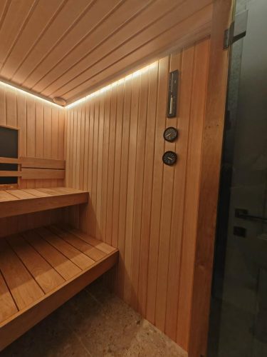KUBIQ Unutarnja sauna