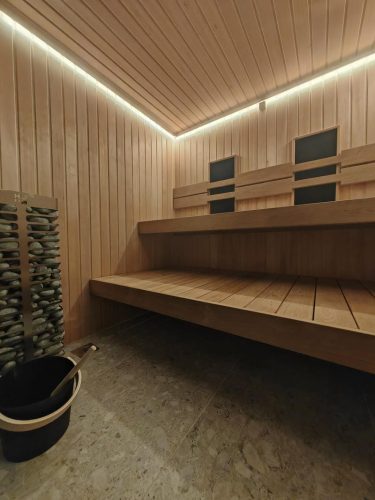 KUBIQ Unutarnja sauna